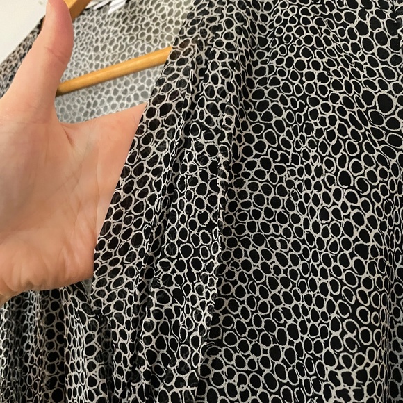 Diane Von Furstenberg Svetlana Sheer Silk Draped Long Sleeve Blouse Size 10 READ - Picture 6 of 8